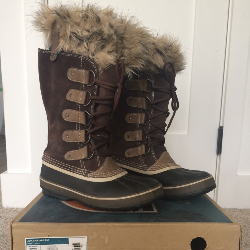 Sorel Joan of Arctic winter boots